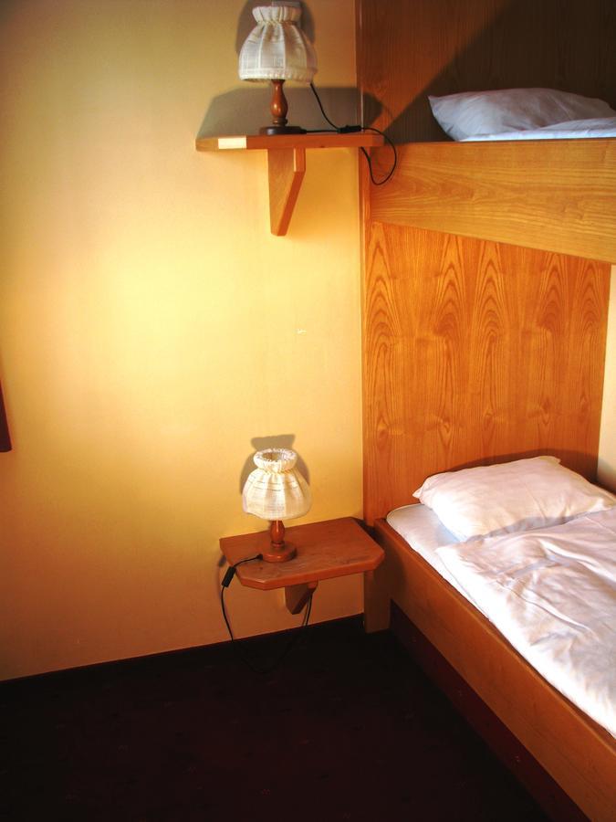 Hotel Alpinum Treffen Dış mekan fotoğraf