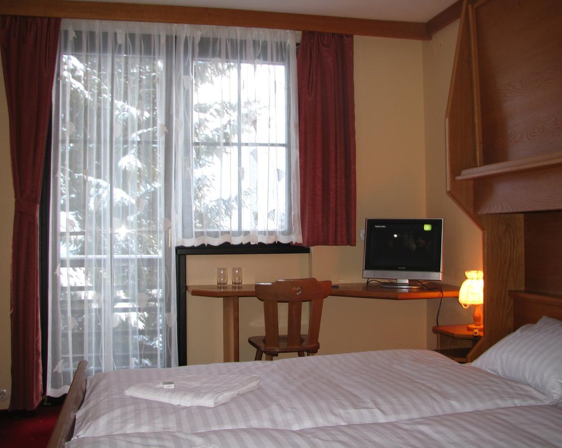 Hotel Alpinum Treffen Dış mekan fotoğraf